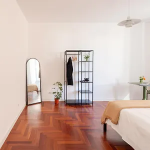 https://lunaria-home-rome.it-romehotels.com